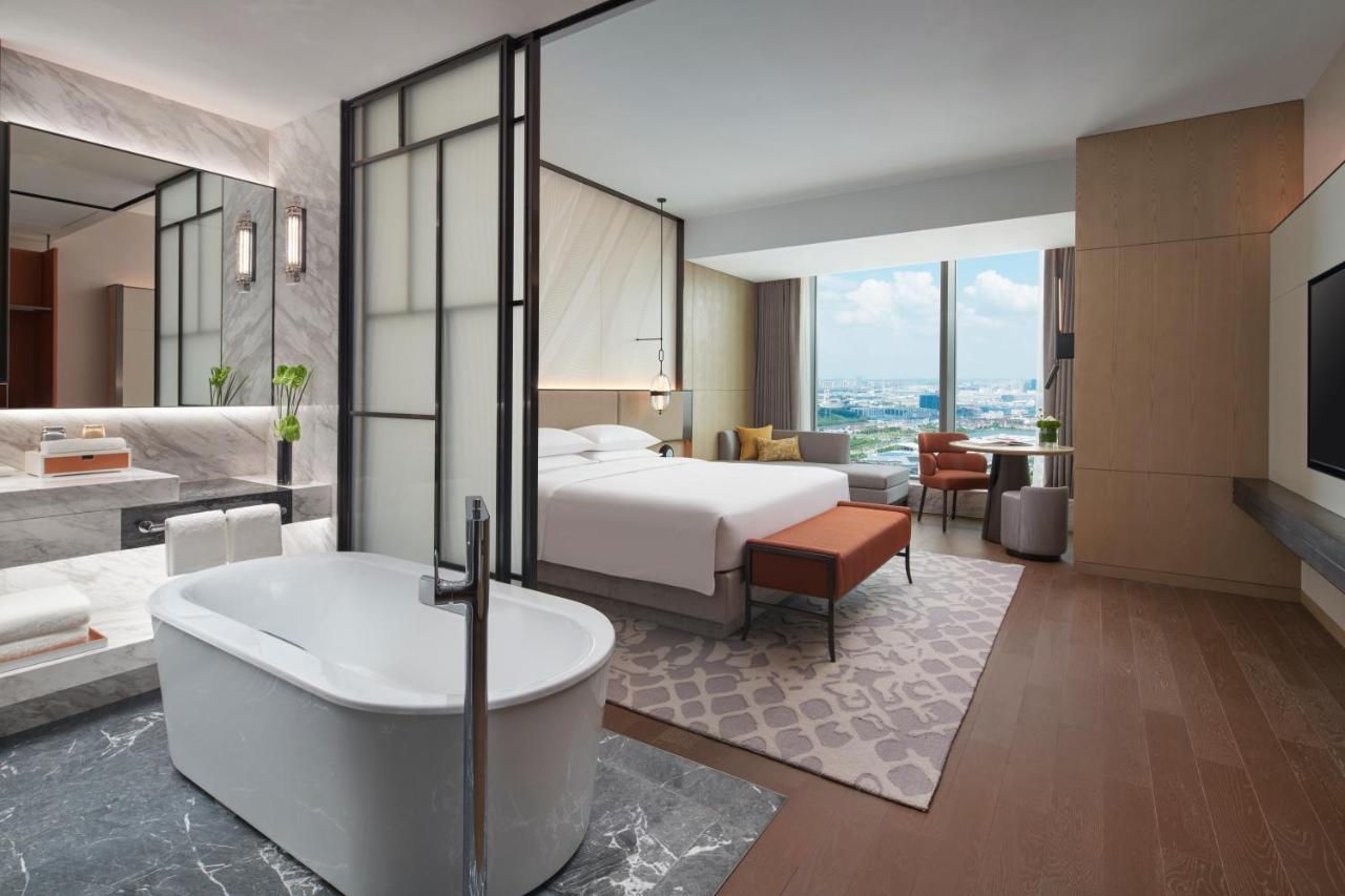 Hyatt Regency Changshu Kuncheng Lake Exterior foto